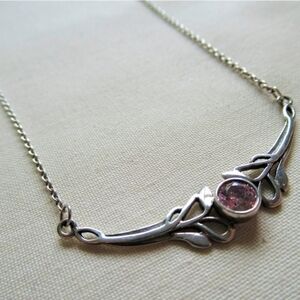 K194 silver necklace Celtic design